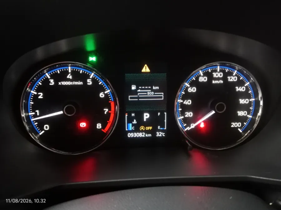 Foto Mobil Bekas Odometer Mitsubishi Xpander 1.5 Ultimate tahun 2022