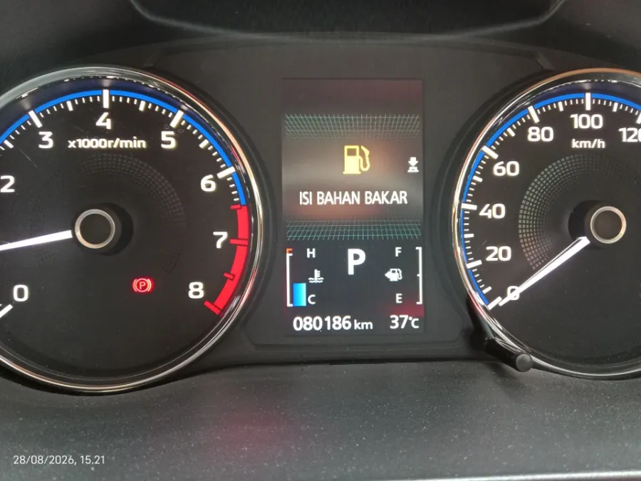 Foto Mobil Bekas Odometer Mitsubishi Xpander 1.5 Ultimate tahun 2022