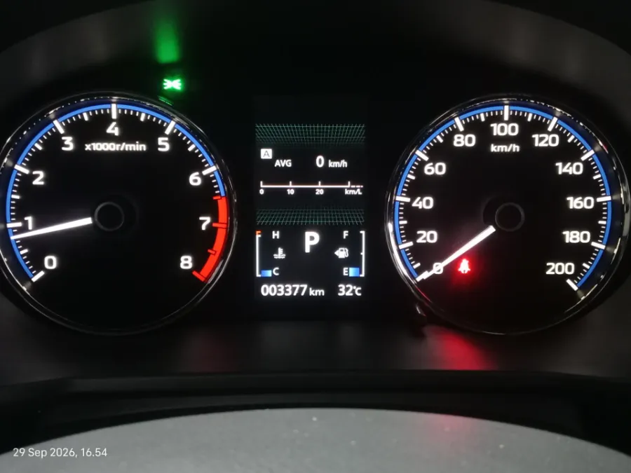 Foto Mobil Bekas Odometer Mitsubishi Xpander 1.5 Ultimate tahun 2022