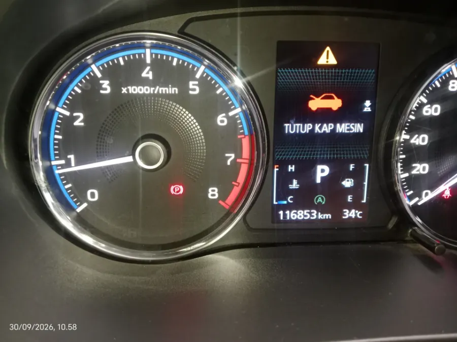 Foto Mobil Bekas Odometer Mitsubishi Xpander 1.5 Ultimate tahun 2022