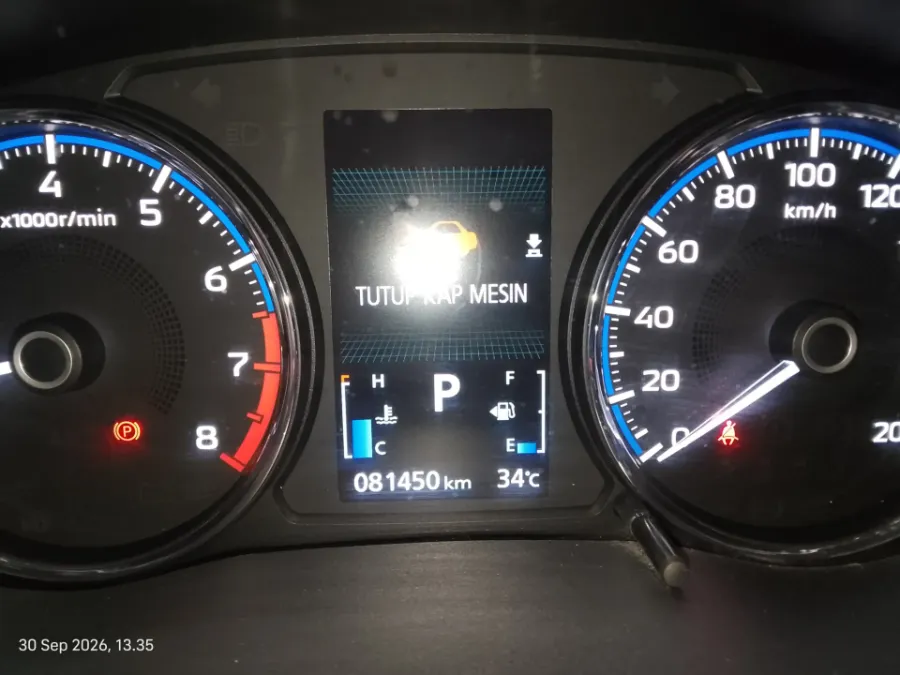 Foto Mobil Bekas Odometer Mitsubishi Xpander 1.5 Ultimate tahun 2022