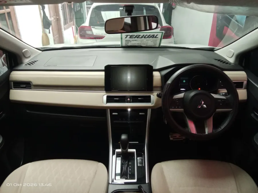Foto Mobil Bekas Dashboard Mitsubishi Xpander 1.5 Ultimate tahun 2023