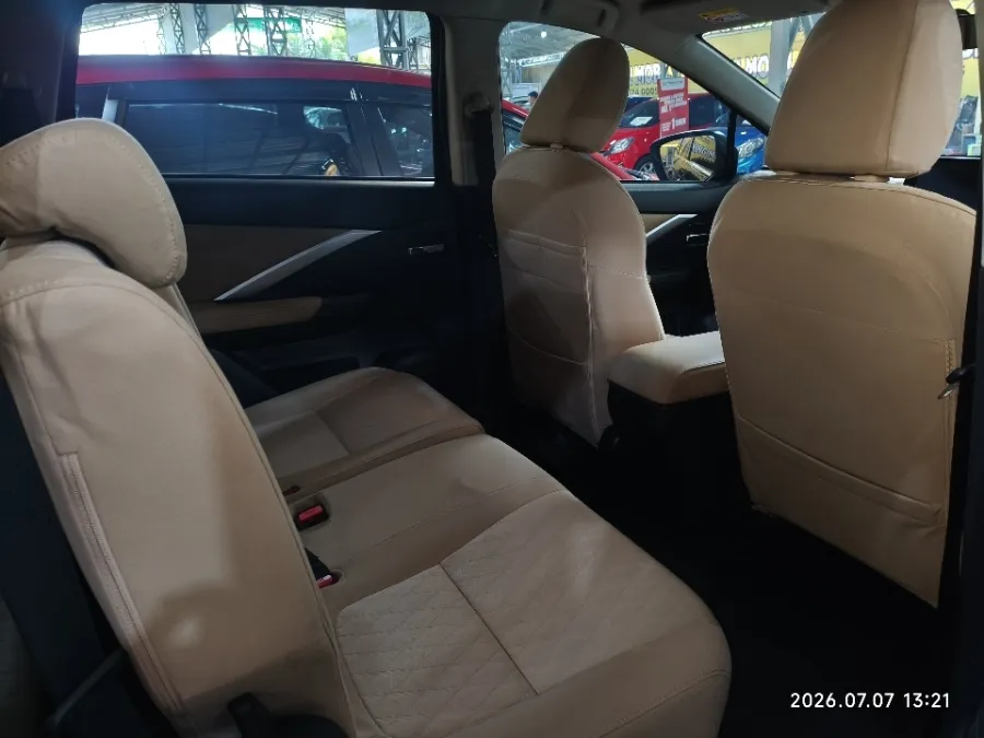 Foto Mobil Bekas Kabin Belakang Mitsubishi Xpander 1.5 Ultimate tahun 2023