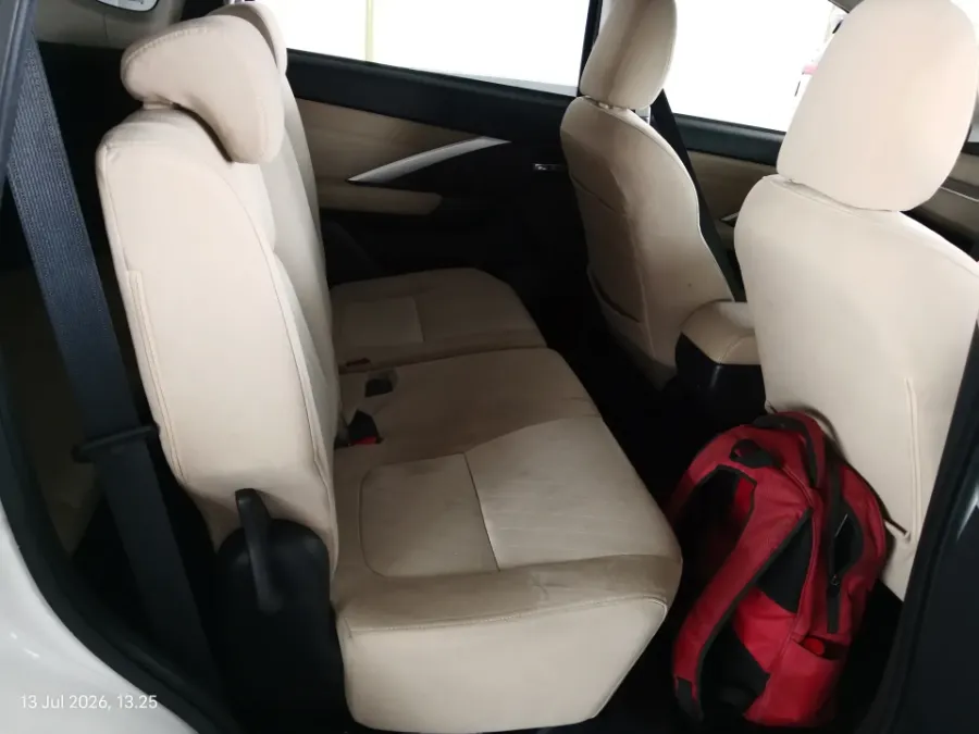 Foto Mobil Bekas Kabin Belakang Mitsubishi Xpander 1.5 Ultimate tahun 2023