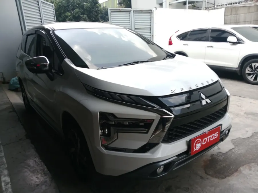 Foto Mobil Bekas Kanan Depan Mitsubishi Xpander 1.5 Ultimate tahun 2023