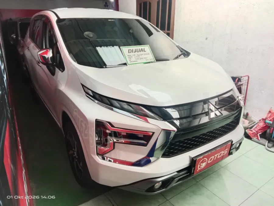 Foto Mobil Bekas Kanan Depan Mitsubishi Xpander 1.5 Ultimate tahun 2023