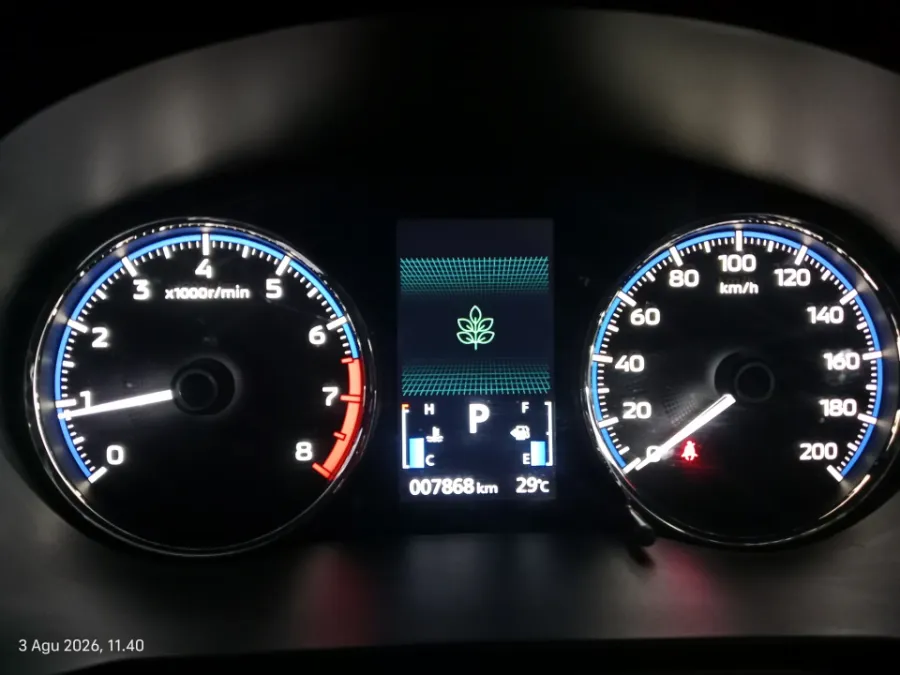 Foto Mobil Bekas Odometer Mitsubishi Xpander 1.5 Ultimate tahun 2024