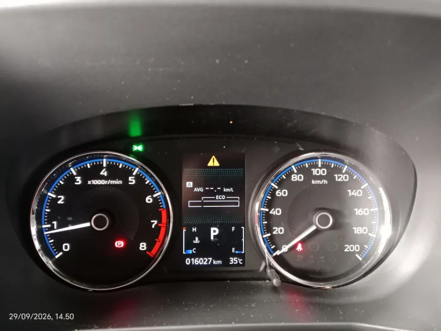 Foto Mobil Bekas Odometer Mitsubishi Xpander 1.5 Ultimate tahun 2024