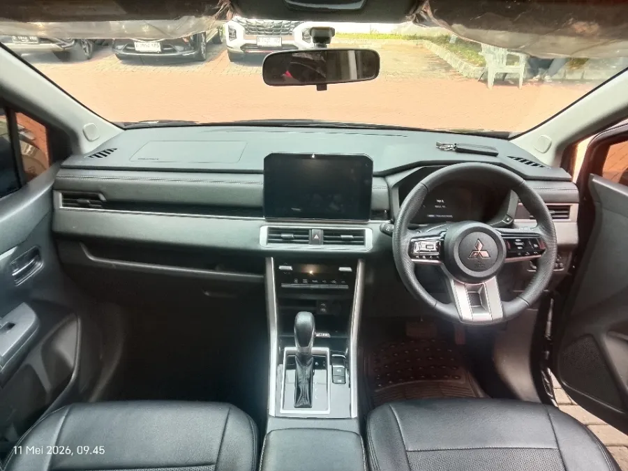 Foto Mobil Bekas Dashboard Mitsubishi Xpander 1.5 Ultimate tahun 2025