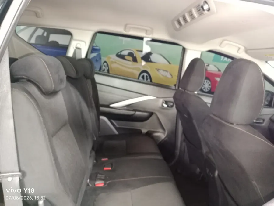 Foto Mobil Bekas Kabin Belakang Mitsubishi Xpander 1.5 Ultimate tahun 2025