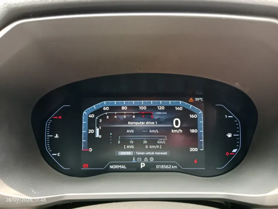 Foto Mobil Bekas Odometer Mitsubishi Xpander 1.5 Ultimate tahun 2025