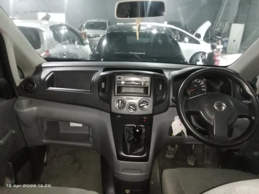 Foto Mobil Bekas Dashboard Nissan Evalia 1.5 tahun 2014