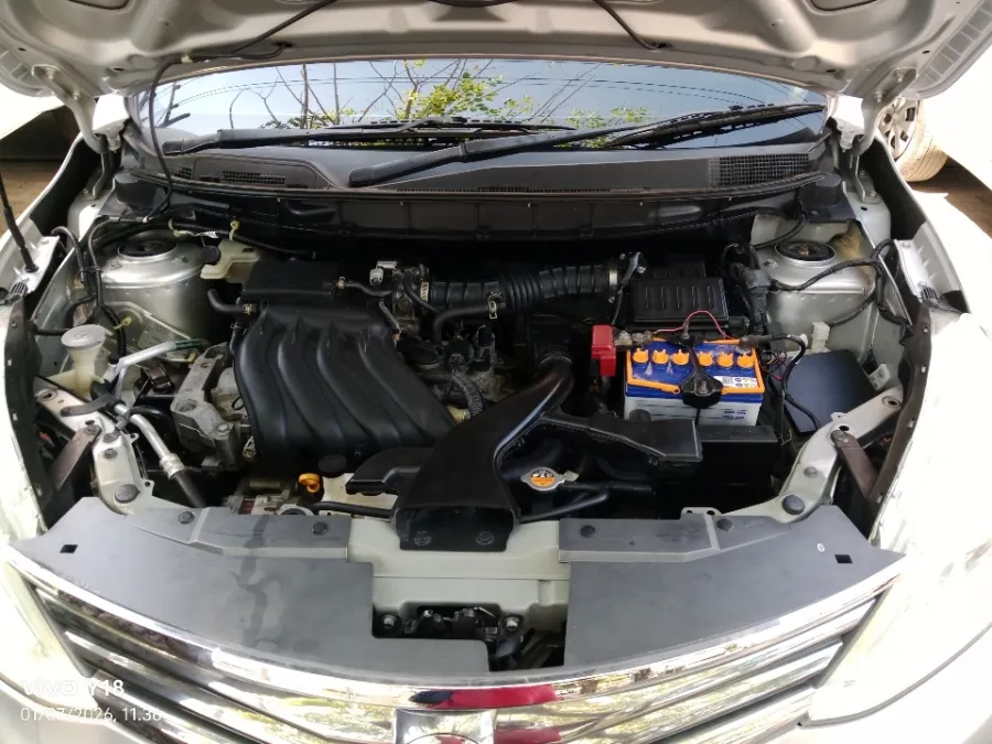 Foto Mobil Bekas Mesin Nissan Grand Livina 1.5 SV tahun 2016