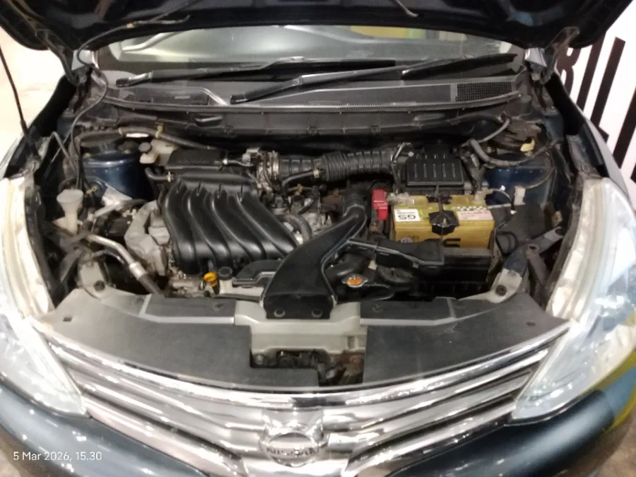 Foto Mobil Bekas Mesin Nissan Grand Livina 1.5 XV tahun 2014