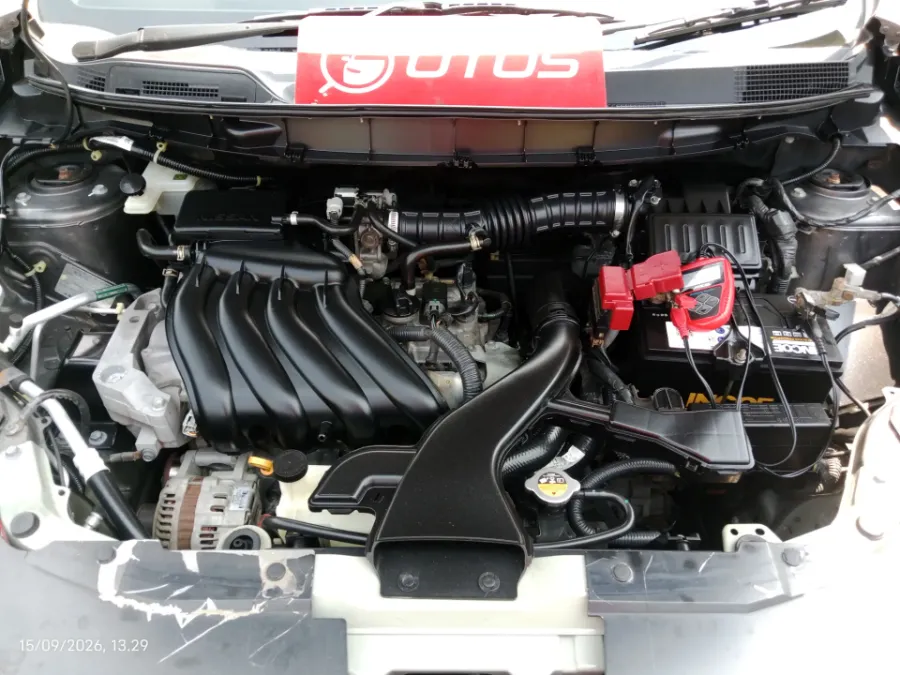 Foto Mobil Bekas Mesin Nissan Grand Livina 1.5 XV tahun 2017