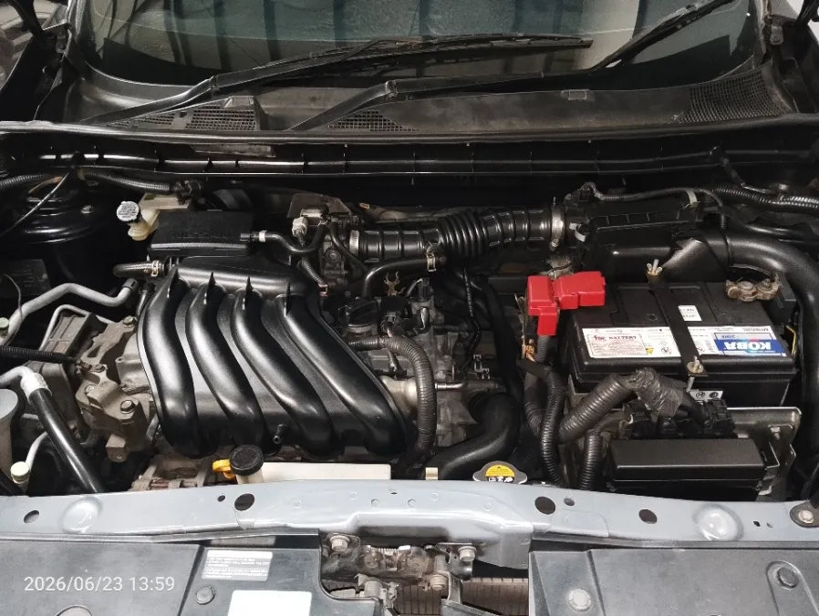 Foto Mobil Bekas Mesin Nissan Juke 1.5 tahun 2013