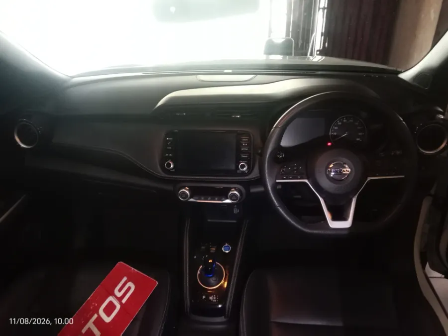 Foto Mobil Bekas Dashboard Nissan Kicks 1.2 VL e-Power tahun 2021