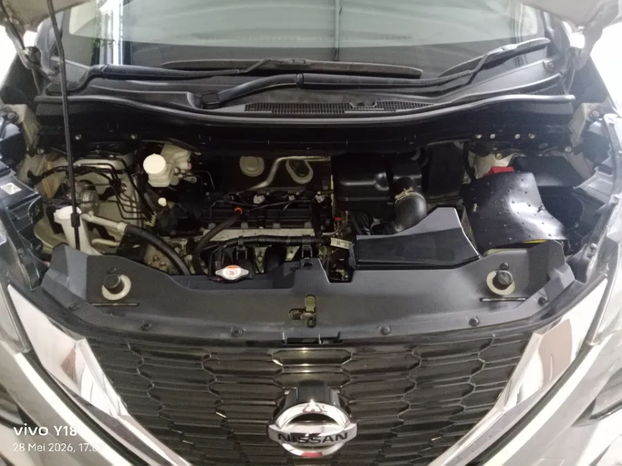 Foto Mobil Bekas Mesin Nissan Livina 1.5 EL tahun 2019