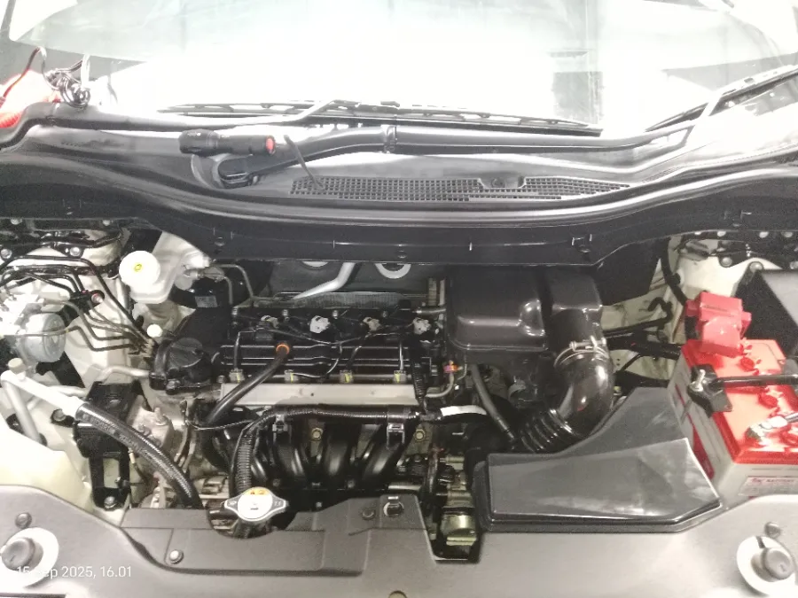 Foto Mobil Bekas Mesin Nissan Livina 1.5 VE tahun 2019