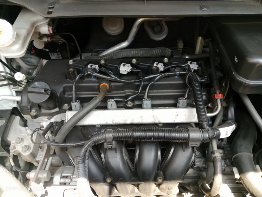 Foto Mobil Bekas Mesin Nissan Livina 1.5 VL tahun 2019