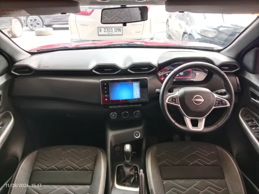 Foto Mobil Bekas Dashboard Nissan Magnite 1.0 Turbo tahun 2021