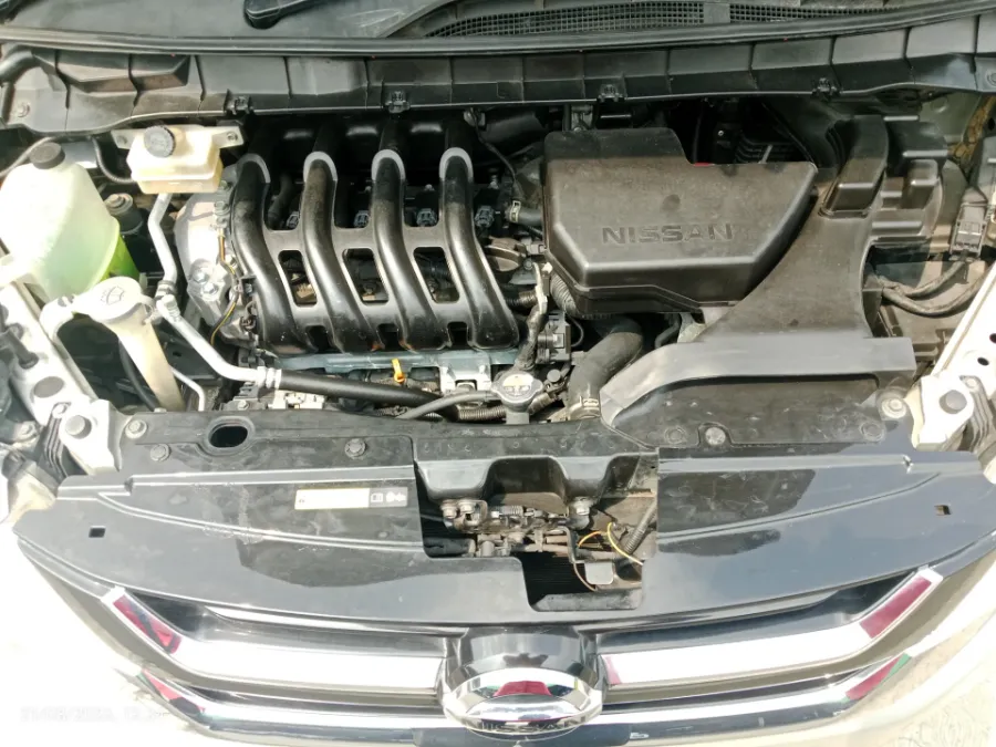 Foto Mobil Bekas Mesin Nissan Serena 2.0 tahun 2019