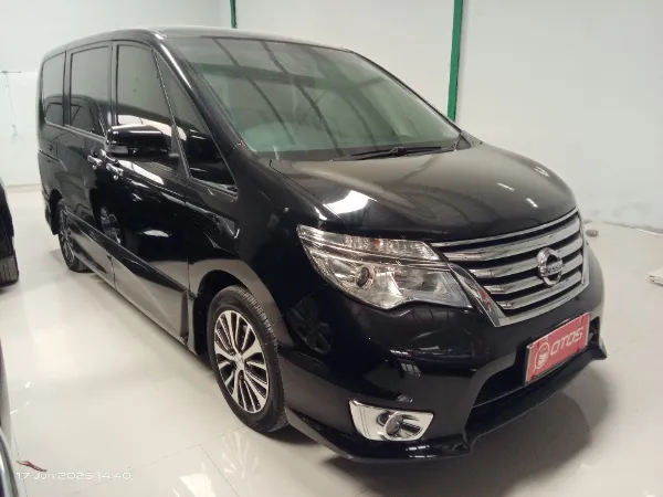 2017 Nissan Serena 2.0 Highway Star