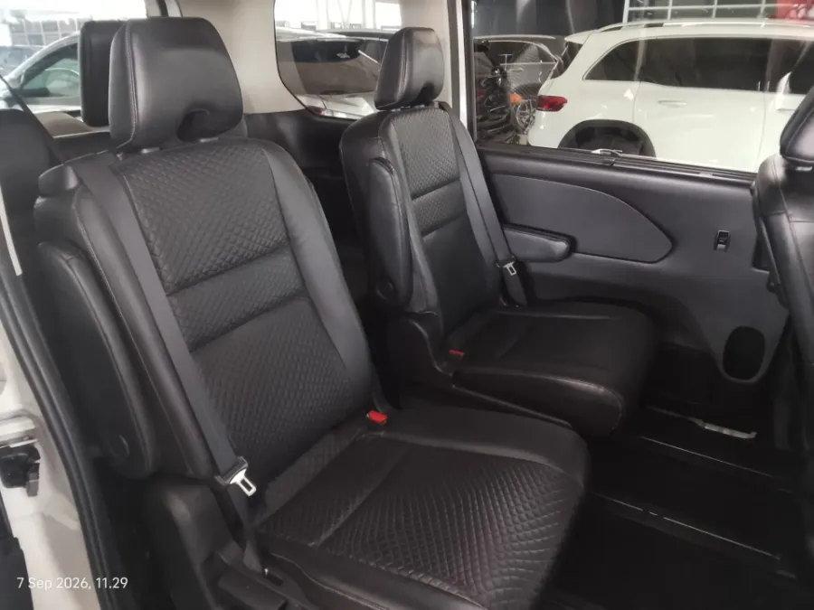 Foto Mobil Bekas Kabin Belakang Nissan Serena 2.0 Highway Star tahun 2019
