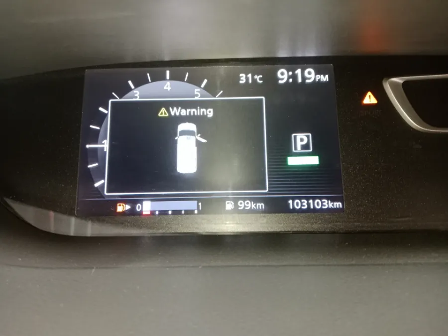 Foto Mobil Bekas Odometer Nissan Serena 2.0 Highway Star tahun 2019