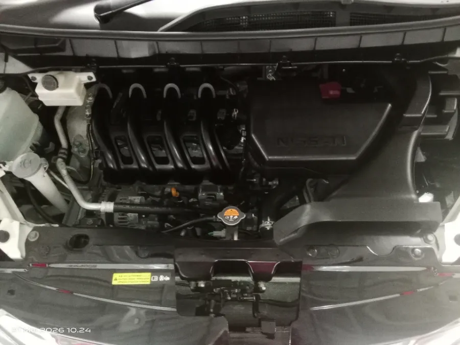 Foto Mobil Bekas Mesin Nissan Serena 2.0 Highway Star tahun 2022