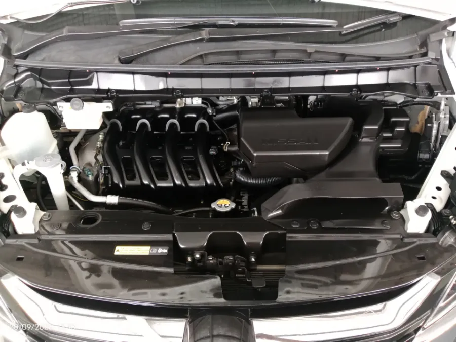 Foto Mobil Bekas Mesin Nissan Serena 2.0 Highway Star tahun 2023