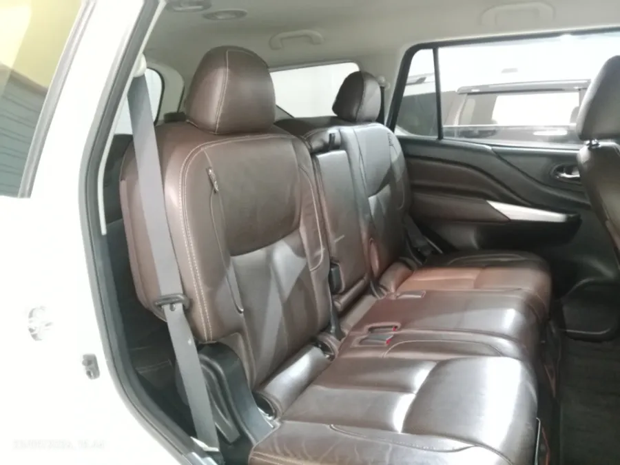 Foto Mobil Bekas Kabin Belakang Nissan Terra 2.5 4X2 VL tahun 2018