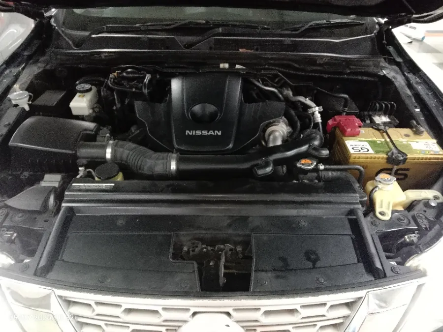 Foto Mobil Bekas Mesin Nissan Terra 2.5 4X2 VL tahun 2018