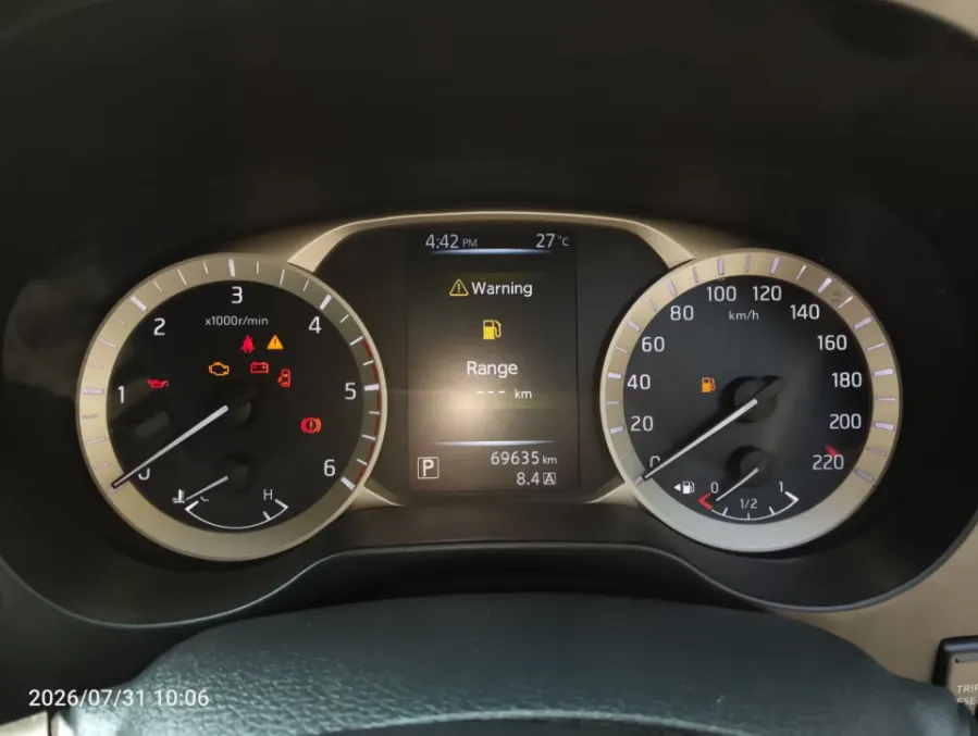 Foto Mobil Bekas Odometer Nissan Terra 2.5 4X2 VL tahun 2018