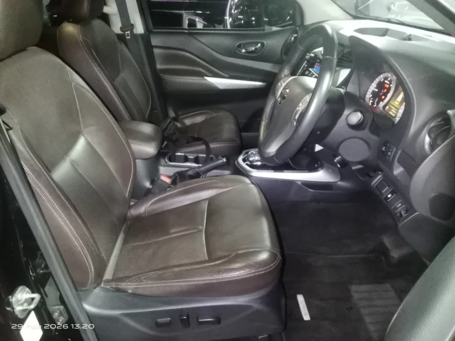 Foto Mobil Bekas Kabin Depan Nissan Terra 2.5 4X2 VL tahun 2019
