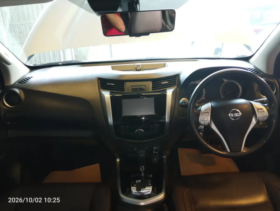Foto Mobil Bekas Dashboard Nissan Terra 2.5 4X4 VL tahun 2019