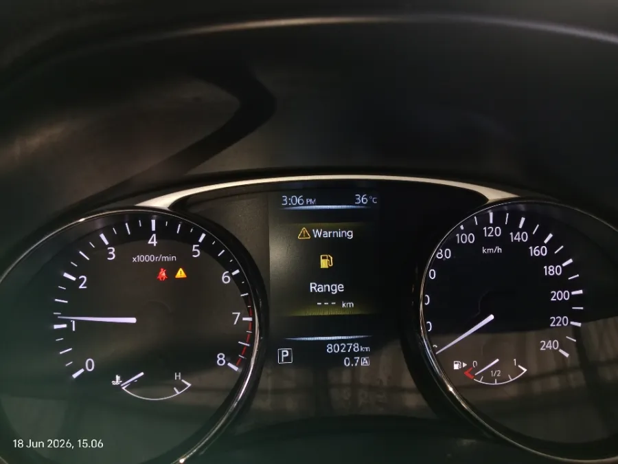 Foto Mobil Bekas Odometer Nissan X-Trail 2.5 tahun 2014