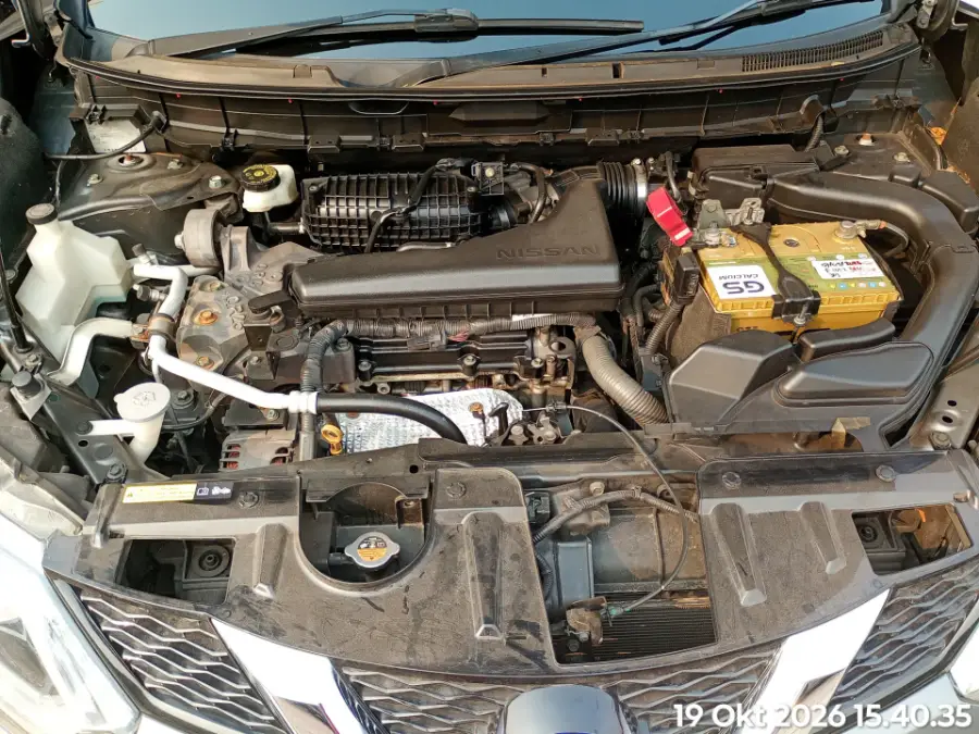 Foto Mobil Bekas Mesin Nissan X-Trail 2.5 tahun 2016