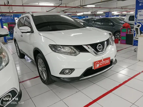 2017 Nissan X-Trail 2.5 - Foto 1 dari 6