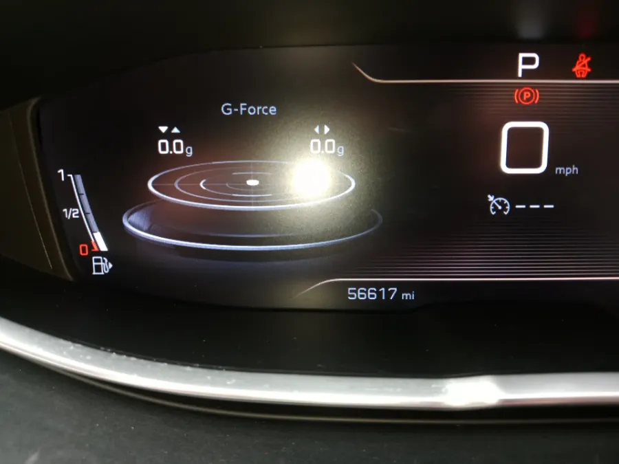 Foto Mobil Bekas Odometer Peugeot 3008 1.6 tahun 2018