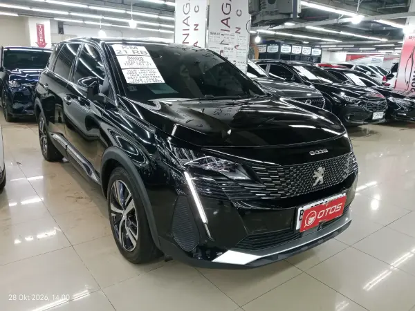 2023 Peugeot 5008 1.6