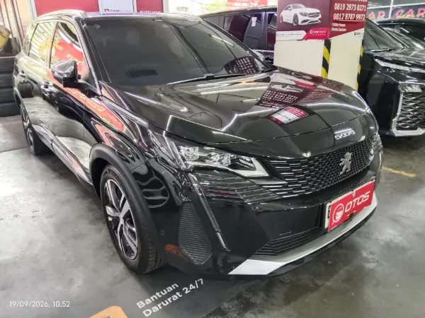 2022 Peugeot 5008 1.6 Allure Plus