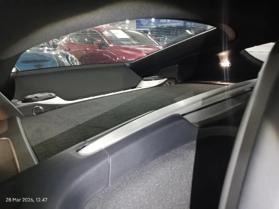 Foto Mobil Bekas Kabin Belakang Porsche 718 2.0 Cayman tahun 2020
