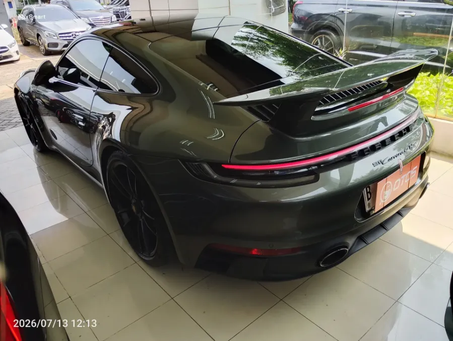 Foto Mobil Bekas Kiri Belakang Porsche 911 3.0 Carrera GTS tahun 2022