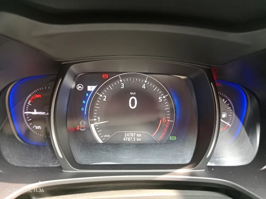 Foto Mobil Bekas Odometer Renault Koleos 2.5 tahun 2019