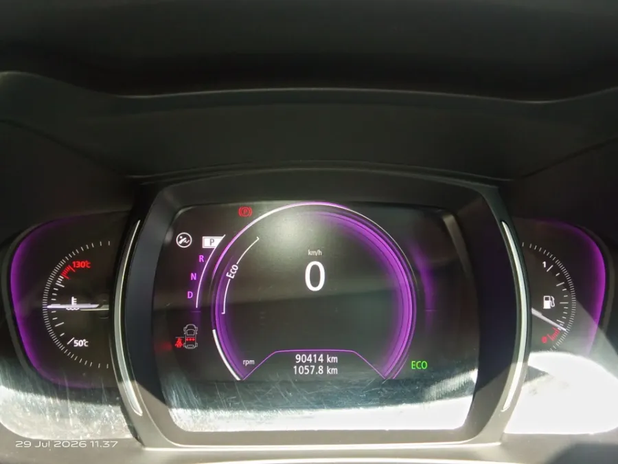 Foto Mobil Bekas Odometer Renault Koleos 2.5 Signature tahun 2017