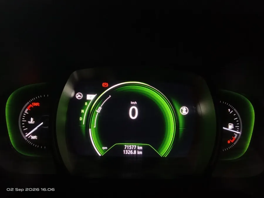 Foto Mobil Bekas Odometer Renault Koleos 2.5 Signature tahun 2017