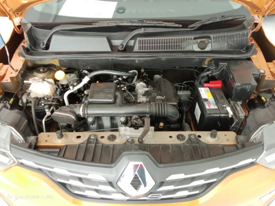 Foto Mobil Bekas Mesin Renault Triber 1.0 RXZ tahun 2020