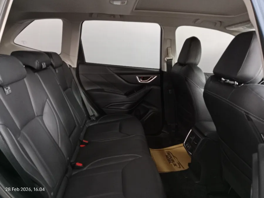 Foto Mobil Bekas Kabin Belakang Subaru Forester 2.0 tahun 2022
