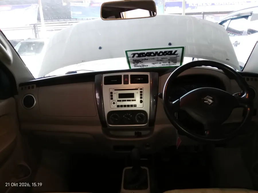 Foto Mobil Bekas Dashboard Suzuki APV 1.5 Deluxe tahun 2019